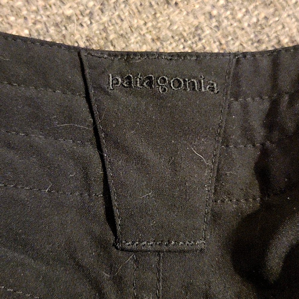 Patagonia black capris